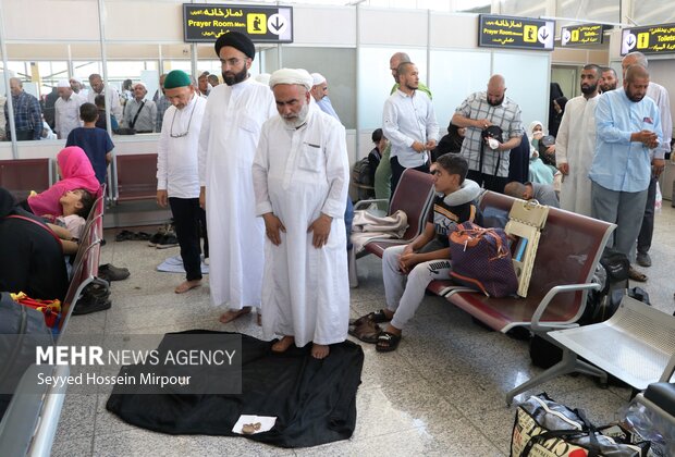 بازگشت حجاج بیت الله الحرام به مشهد