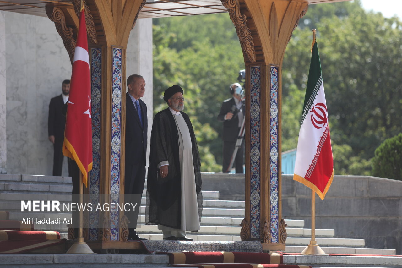 مراسم استقبال رسمی حجت الاسلام رئیسی از اردوغان رئیس جمهور ترکیه