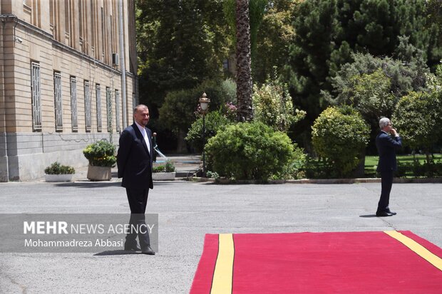 Amir-Abdollahian meeting with Faisal Mekdad
