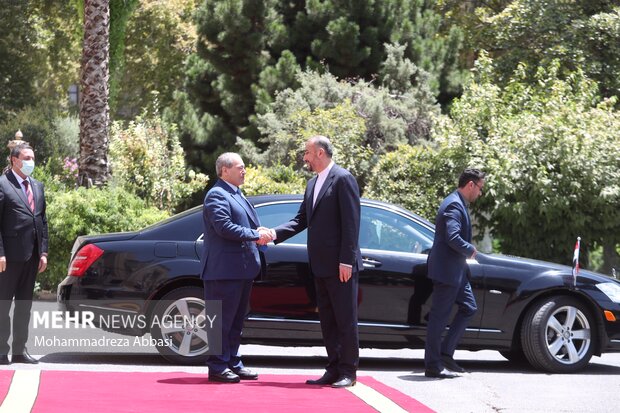 Amir-Abdollahian meeting with Faisal Mekdad
