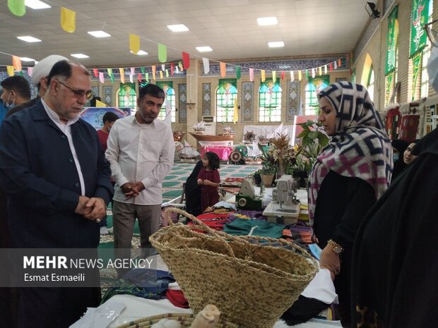  اتاق فکر  کارآفرینان و گروه‌های جهادی شهرستان گناوه تشکیل شود