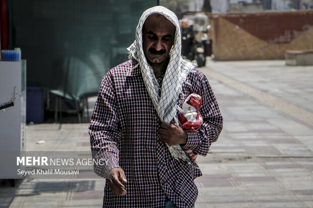 رطوبت بالای ۷۵ درصدی خوزستان را فرا گرفت