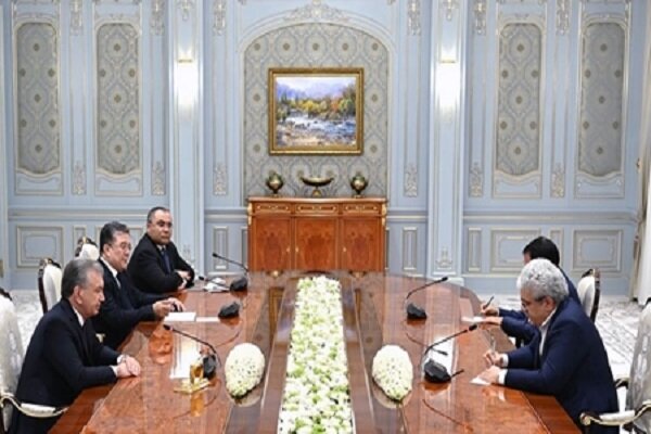 سورنا ستاری با رئیس‌جمهوری ازبکستان دیدار و گفتگو کرد