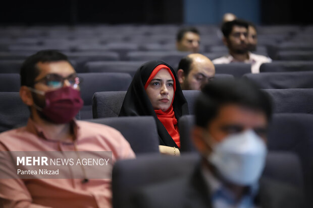  همایش مدافعان اقتصادی مردمی  در پردیس چارسو برگزار شد