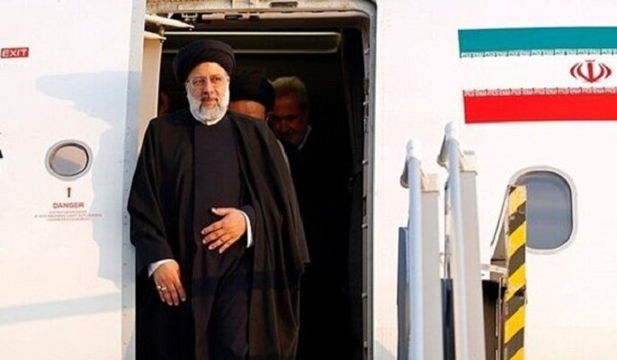 لحظه ورود رئیس جمهور به استان مرکزی