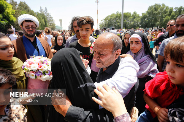 ہمدان میں حجاج بیت اللہ الحرام کی واپسی
