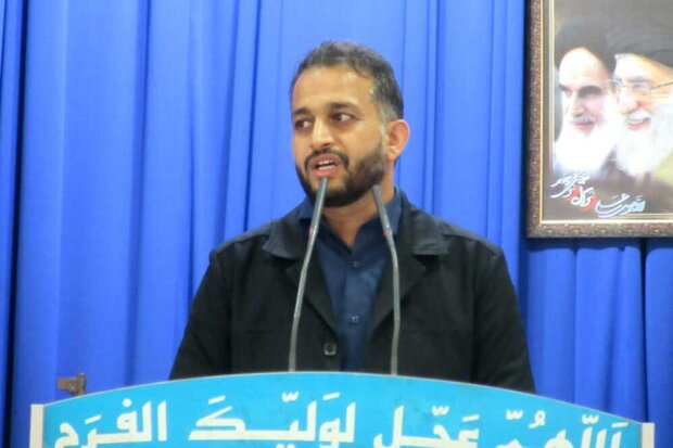سالانه ۱۵۰۰نفر در شهرستان دیر مهارت فنی حرفه ای می آموزند سالانه ۱۵۰۰نفر در شهرستان دیر مهارت فنی حرفه ای می آموزند