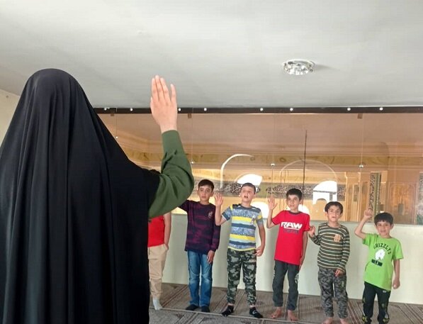 عَلَم محرومیت زدایی عمارلو بر دوش «علمدار»