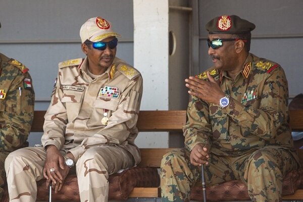 نظامیان قدرت را در سودان واگذار می کنند