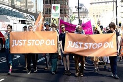 تظاهرات در پایتخت انگلیس در اعتراض به تغییرات آب و هوایی