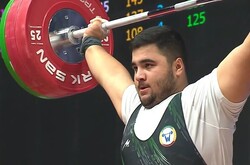 Taha Nemati weightlifter