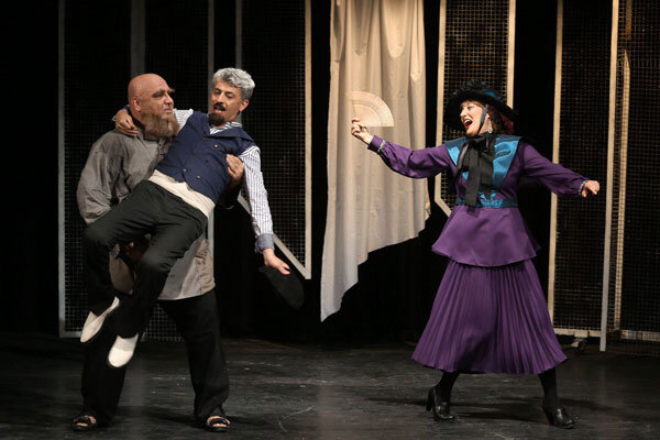 خودم را در بازیگری محک زدم/ تلخیهایی که پشت شیرینی پنهان است