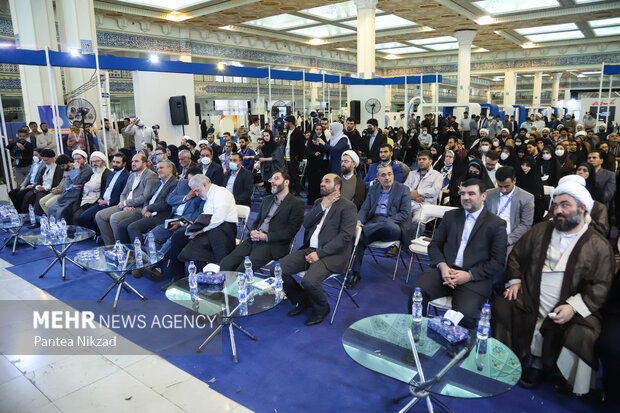 مراسم افتتاحیه رویداد هم افزایی مدیران ایران پیش از ظهر یکشنبه در مصلی تهران برگزار شد