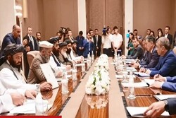 وزیر خارجه طالبان به ازبکستان رفت+ فیلم