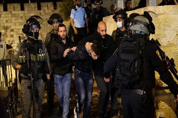 عشرات الإصابات خلال مواجهات مع الاحتلال في نابلس