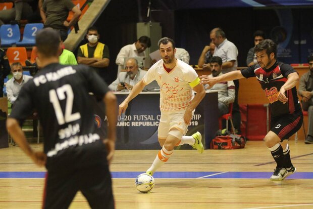 مس مدعی به یک قدمی جام قهرمانی رسید/ تیم سقوط کرده به میدان نیامد