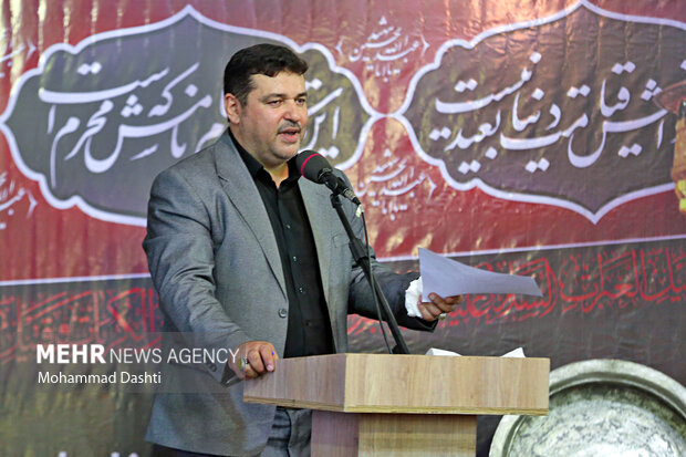 آئین استقبال از محرم و تجلیل از پیرغلامان حسینی در اردبیل