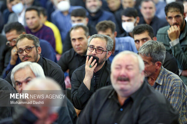 آئین استقبال از محرم و تجلیل از پیرغلامان حسینی در اردبیل