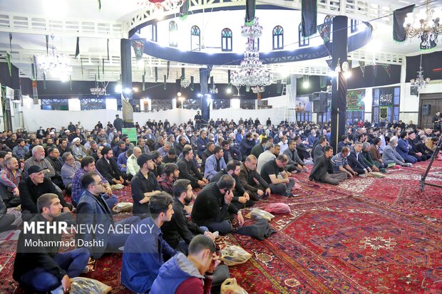 آئین استقبال از محرم و تجلیل از پیرغلامان حسینی در اردبیل