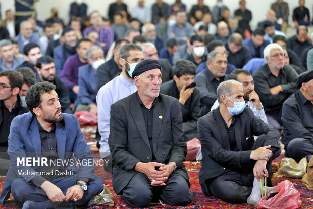 آئین استقبال از محرم و تجلیل از پیرغلامان حسینی در اردبیل