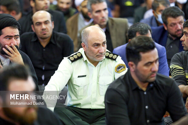 آئین استقبال از محرم و تجلیل از پیرغلامان حسینی در اردبیل