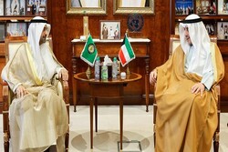 رایزنی وزیر خارجه کویت با دبیر کل  شورای همکاری خلیج فارس