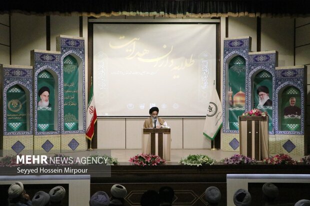 همایش طلایه داران هدایت در مشهد