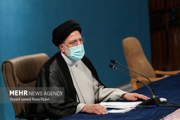 حجت الاسلام سید ابراهیم رئیسی رئیس جمهور 
 در جلسه شورای عالی انقلاب فرهنگی حضور دارد