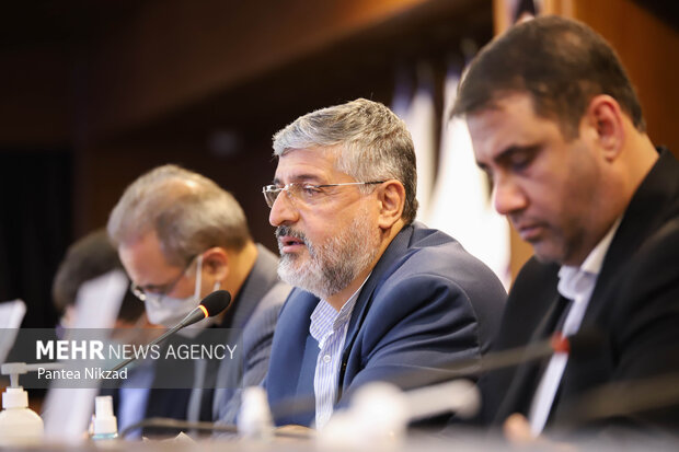 مجمع عمومی و سالیانه فدراسیون نجات غریق و غواصی عصر سه شنبه به ریاست سید محمد پولادگر معاون وزیر ورزش در سالن همایش آکادمی ملی المپیک برگزار شد