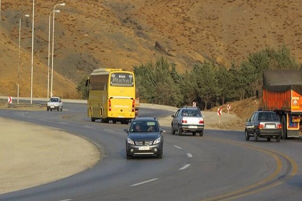 کاهش ۱.۳ درصدی تردد در محورهای برون‌شهری نسبت به روز قبل