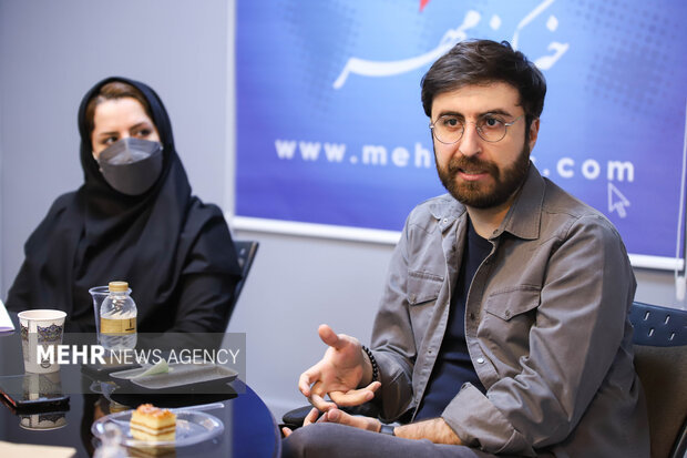 کُمیت زبان فارسی در ترجمه متون علمی لنگ میزند