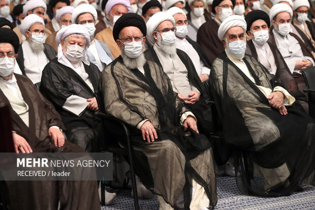 Ayatollah Khamenei meeting with Friday prayer leaders
