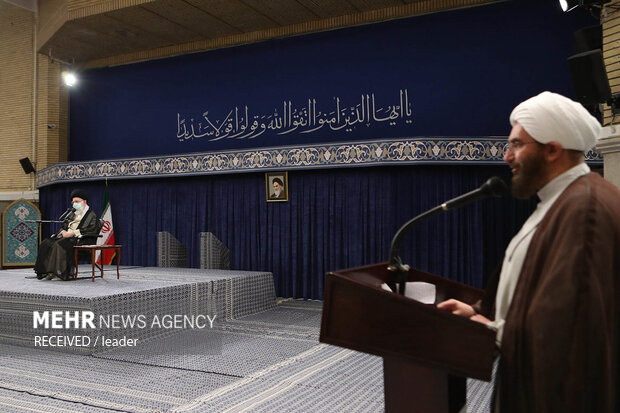 Ayatollah Khamenei meeting with Friday prayer leaders
