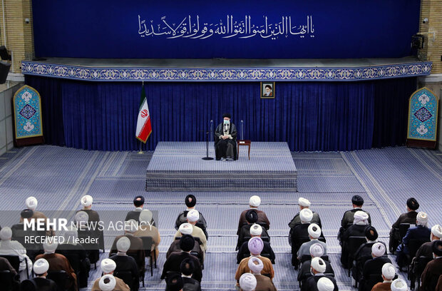 Ayatollah Khamenei meeting with Friday prayer leaders
