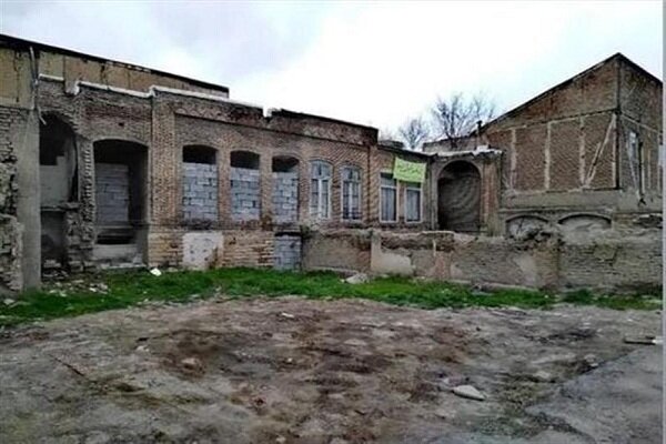 خانه قدیمی در بافت تاریخی ارومیه به صورت غیرمجاز تخریب شد