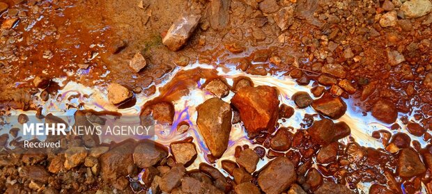 چشمه 7 رنگ شاهرود