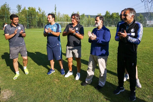 تنها نکته عجیب در مورد مدیریت آجورلو/خطرغافلگیری استقلال در آزادی