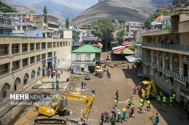 Iran coping with torrential rains