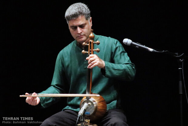 Persian mystical music echoes in Tehran