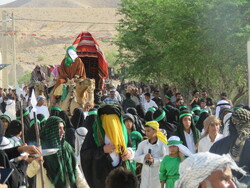 حرکت نمادین کاروان سیدالشهدا(ع)در بخش چاهورز لامرد