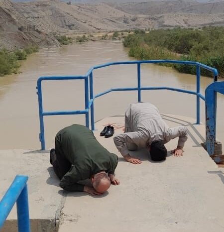 تهدیدهای بارندگی تبدیل به فرصت شد/ نماز شکر استاندار بوشهر