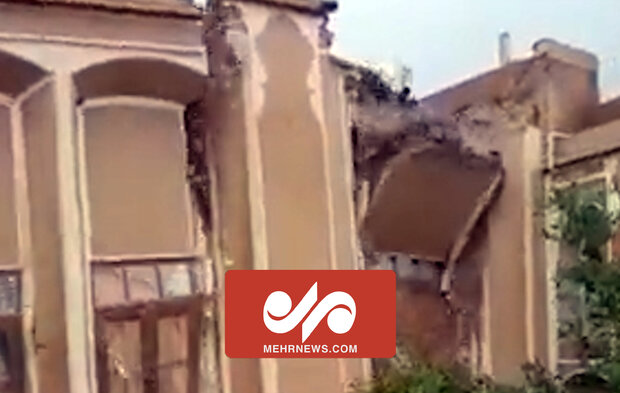 VIDEO: Moment when historical building collapses in flood