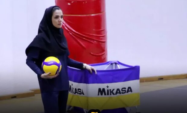 بانوی قمی مربی تیم ملی والیبال در بازی های کشورهای اسلامی شد