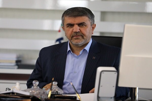 بانک صادرات از واحدهای تولیدی کشور با جدیت حمایت میکند