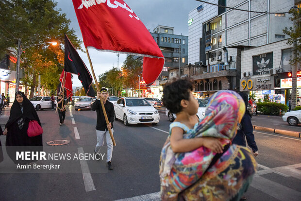 آیین بیرق گردانی محرم در شیراز