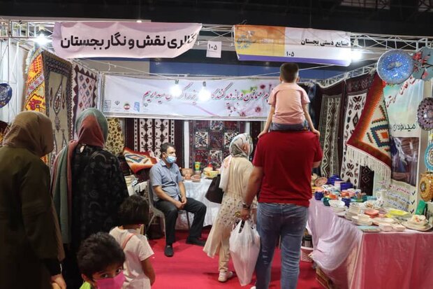 17 هزار نفر از نمایشگاه صنایع دستی در مشهد بازدید کردند