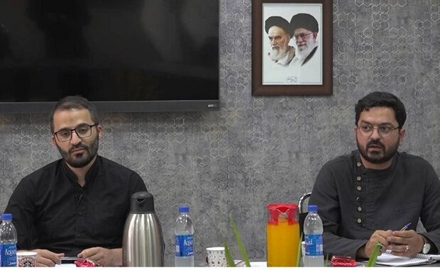 بررسی مشکلات توسعه نفتی ایران در نقد کتاب «نفحات نفت»