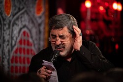 محمدرضا طاهری در کربلا، دعای عرفه می‌خواند