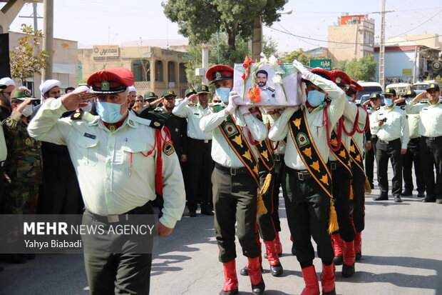 مراسم تشییع پیکر شهید مدافع امنیت کرمانشاه