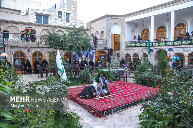 مراسم تعزیه خوانی در حسینیه جاجرمی بجنورد